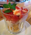 いちごパフェ0904.JPG